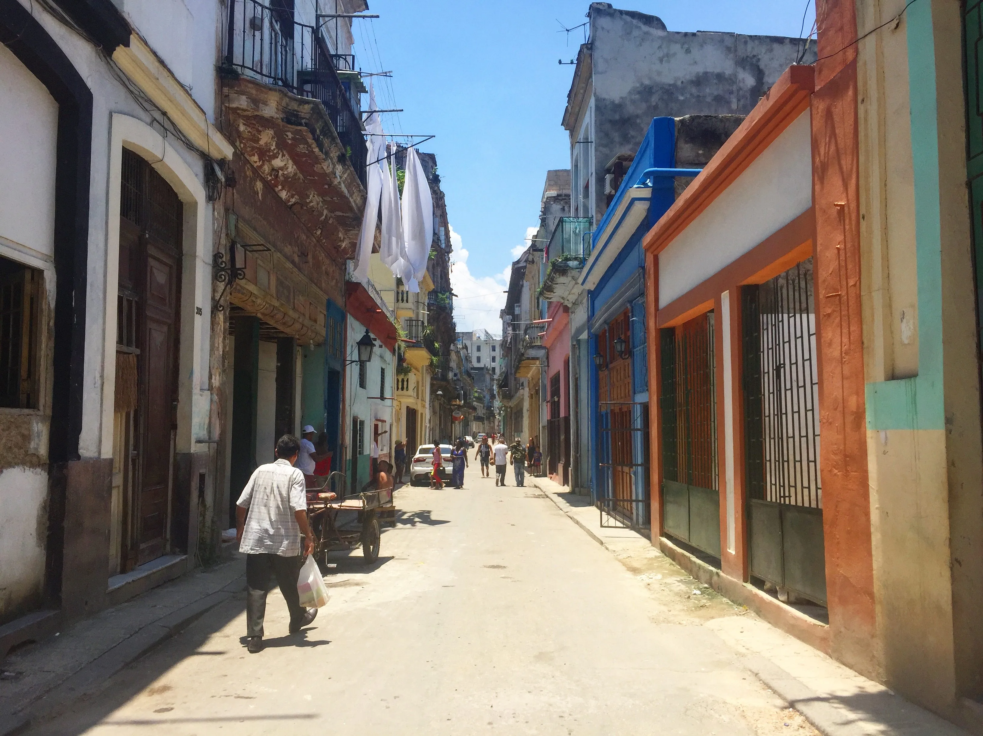 Que faire à La Havane ? Guide de voyage ! 12 Les rues en désordre de Centro Habana