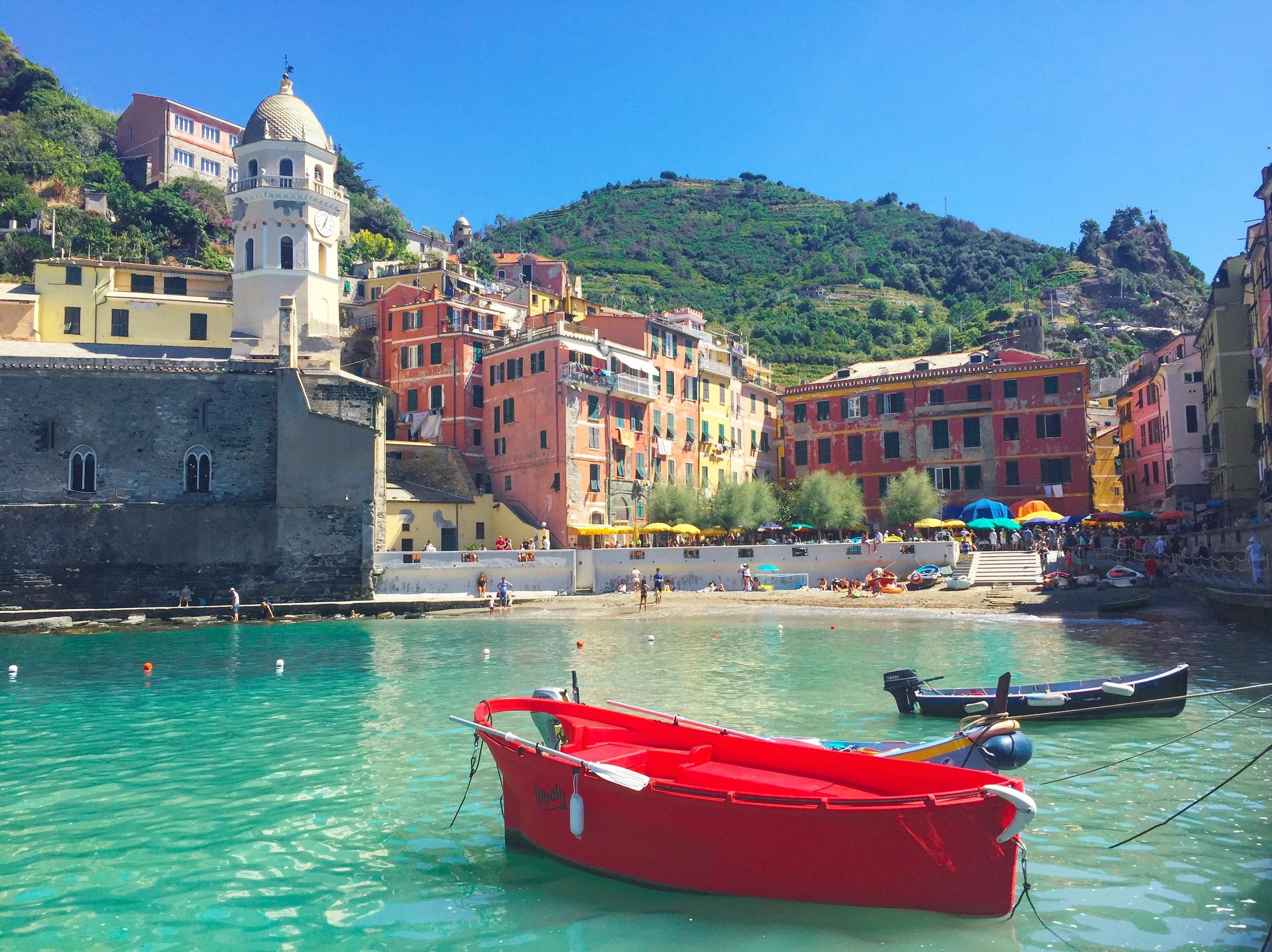 Visiter les Cinque Terre : conseils et bonnes adresses 10 Impossible de visiter les Cinque Terre sans voir le village de Vernazza