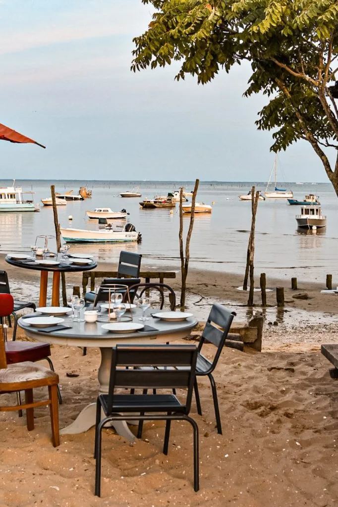 Que faire sur le Bassin d'Arcachon ? Le guide complet ! 6 degustation d huitres bassin arcachon