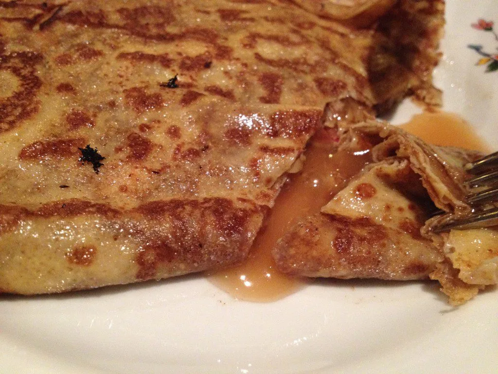 Crêpe au caramel beurre salé de chez Josselin, à Montparnasse