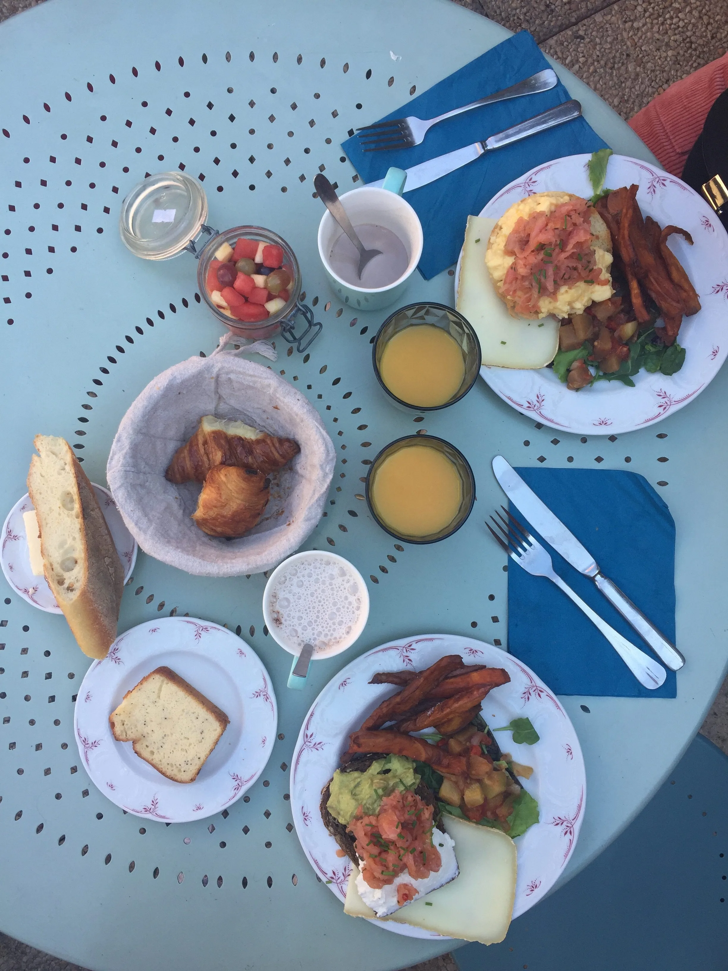 J'adore aller au Bar à Bulles à Paris pour bruncher le dimanche
