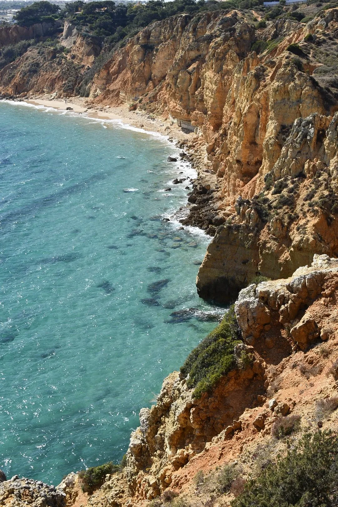 Visiter la Côte d'Algarve en 3 jours : que faire ? 18 Randonnée au bord de la Praia do Paraiso