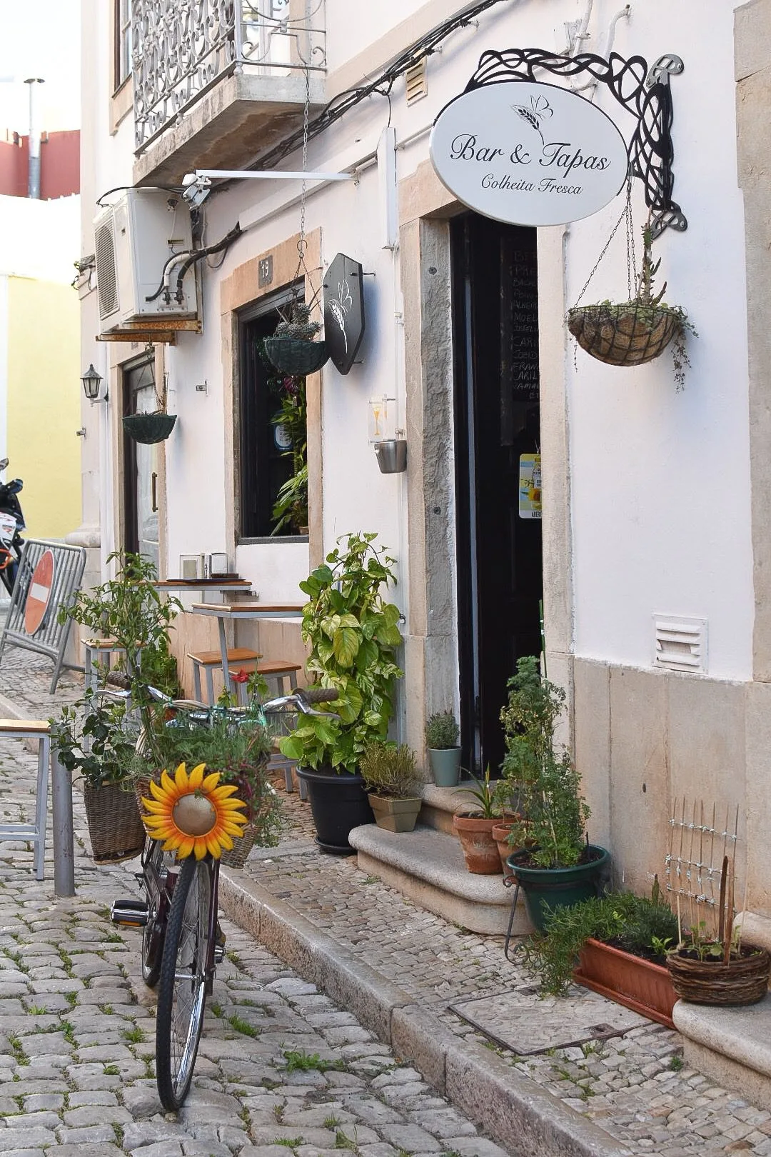 Visiter la Côte d'Algarve en 3 jours : que faire ? 7 Balade dans les ruelles pavées de Loulé