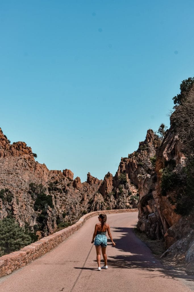 Visiter les Calanques de Piana en Corse 2 visite des calanques de Piana en voiture lors de mon roadtrip en Corse