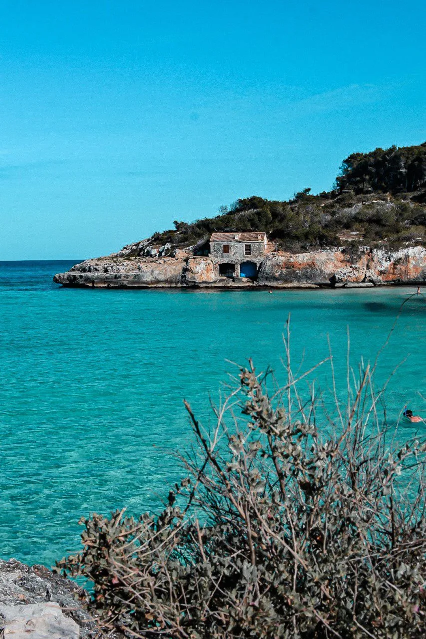 Que faire à Majorque en 4 jours : Guide complet ! 20 Détente au bord de la plage Cala S'Amarador