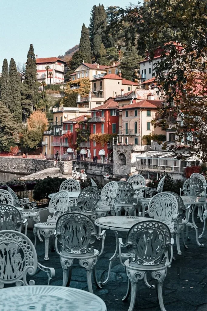 terrasse de restaurant a varenna