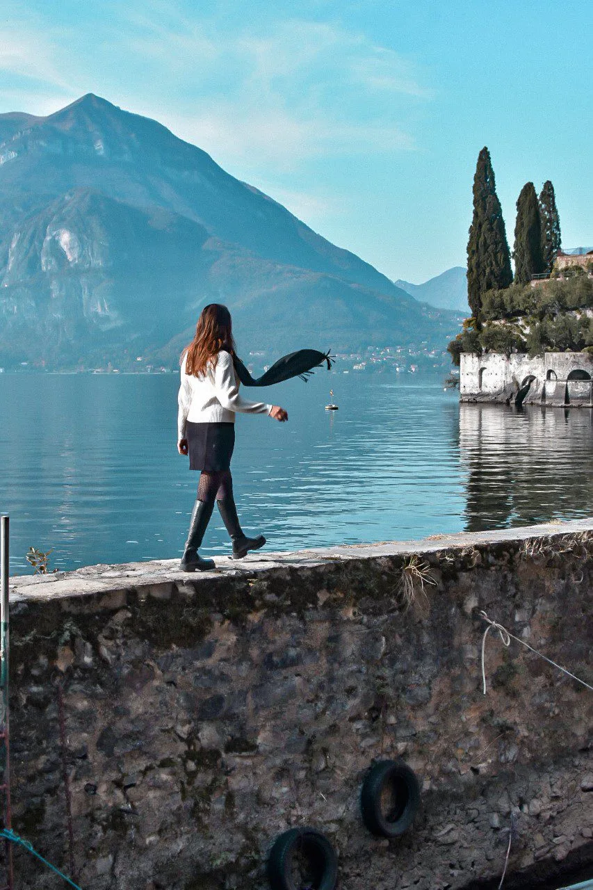 promenade le long du lac de come