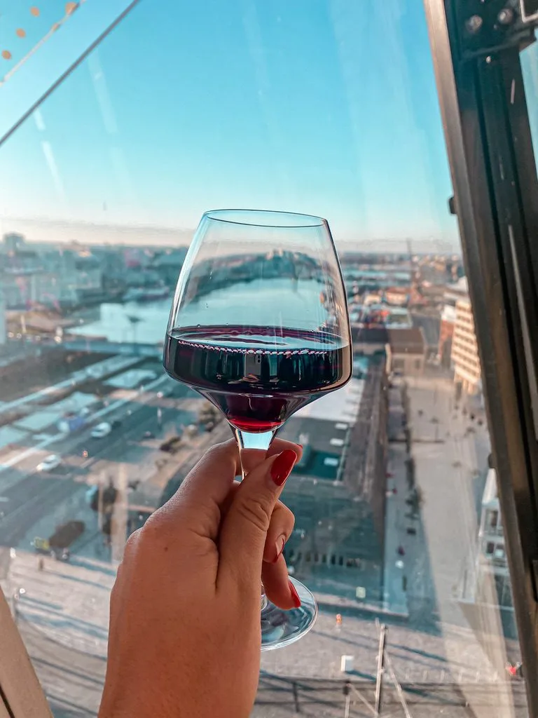 Visiter Bordeaux en 2 jours : Le TOP 15 3 degustation a la cite du vin de bordeaux