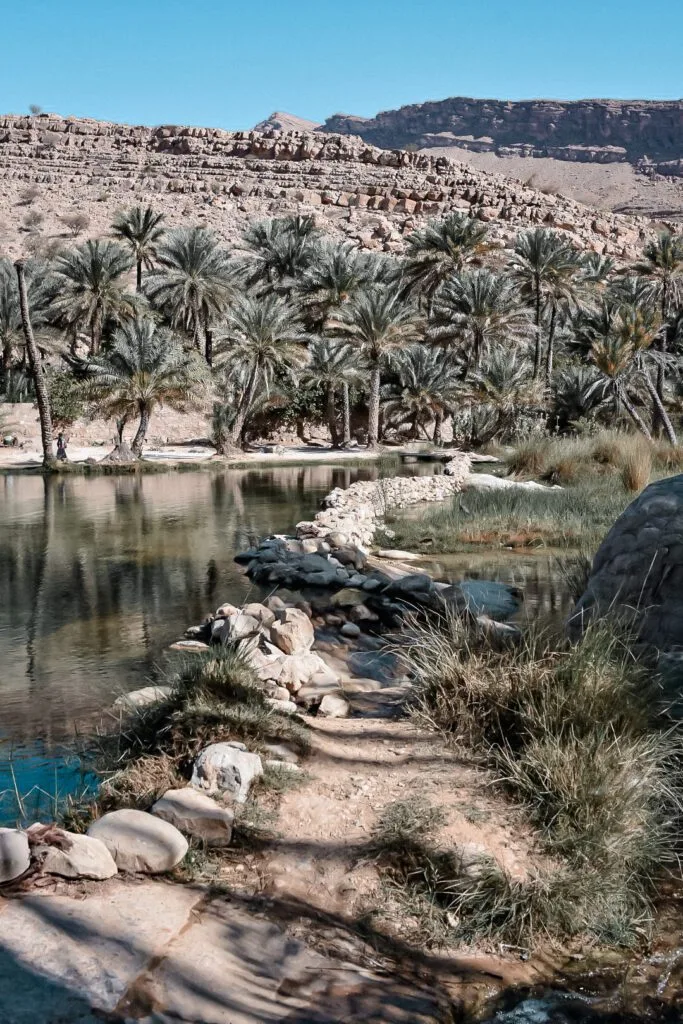 Balade à Misfah al Abriyyin, un village traditionnel d’Oman niché dans les montagnes