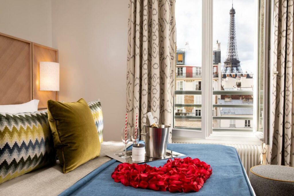hotel proche de la tour eiffel à Paris