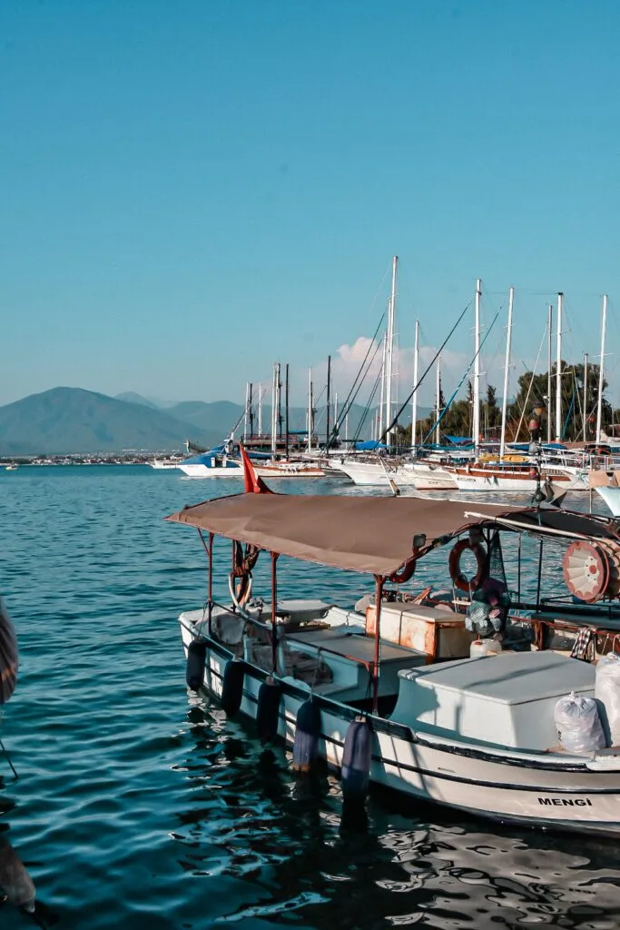 Visiter Fethiye : que faire et que voir ? 10 Port de la ville de Fethiye