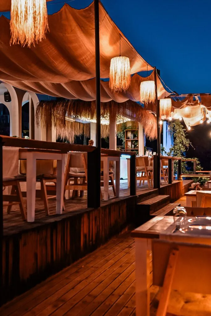Visiter Fethiye : que faire et que voir ? 6 restaurant dans les ruelles de Fethiye