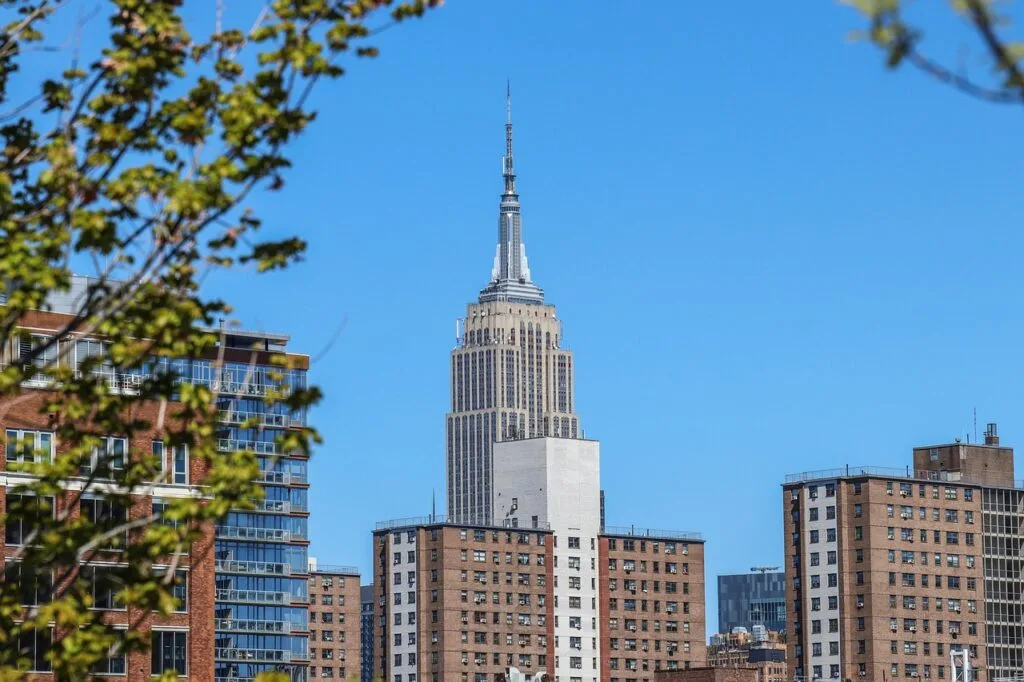 Visiter l'Empire State Building : l'incontournable de New York 6 fleche empire state building