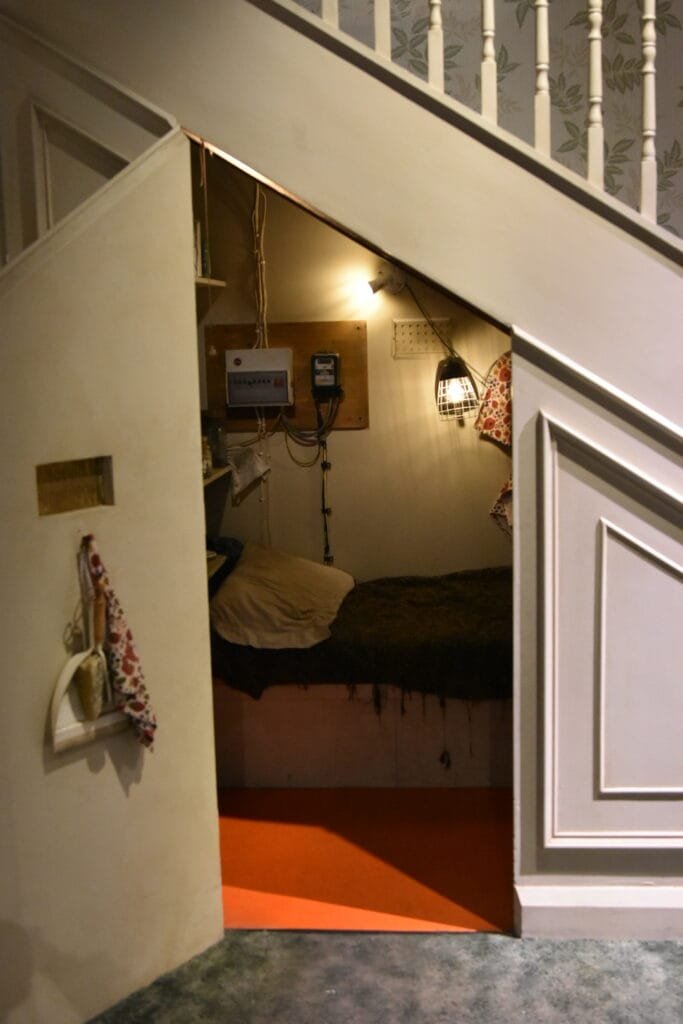 Le fameux placard sous l'escalier dans Harry Potter