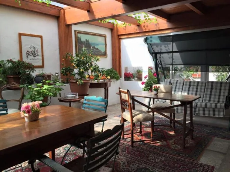 Terrasse d'un B&B où dormir dans le centre historique de Bari
