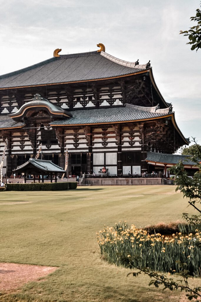 Vue sur le temple de Tôdai-ji à Nara