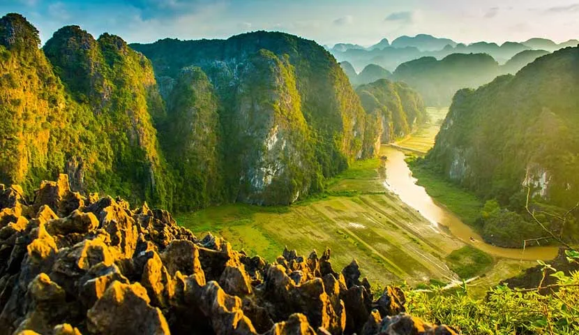 paysages magnifiques de Ninh Binh au Vietnam