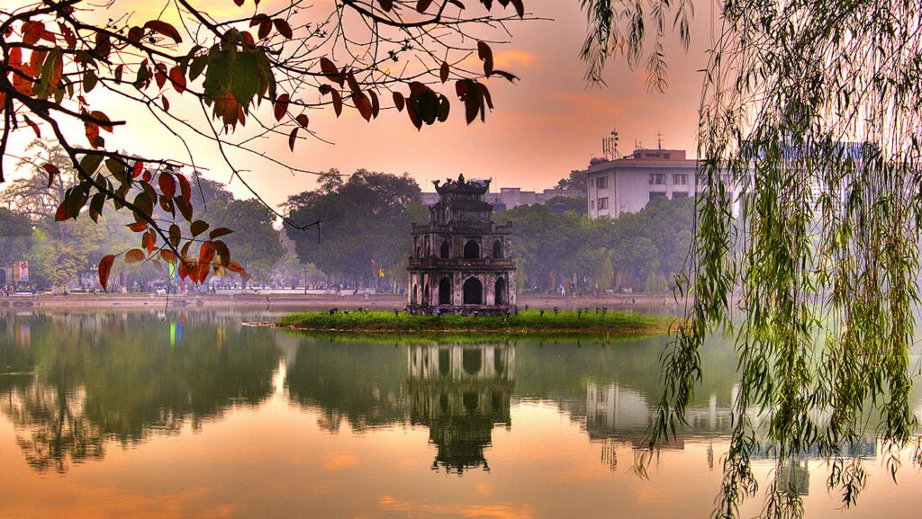 Visiter Hanoï en 2 jours : itinéraire complet ! 4 visiter Hanoï à travers le lac Hoan Kiem