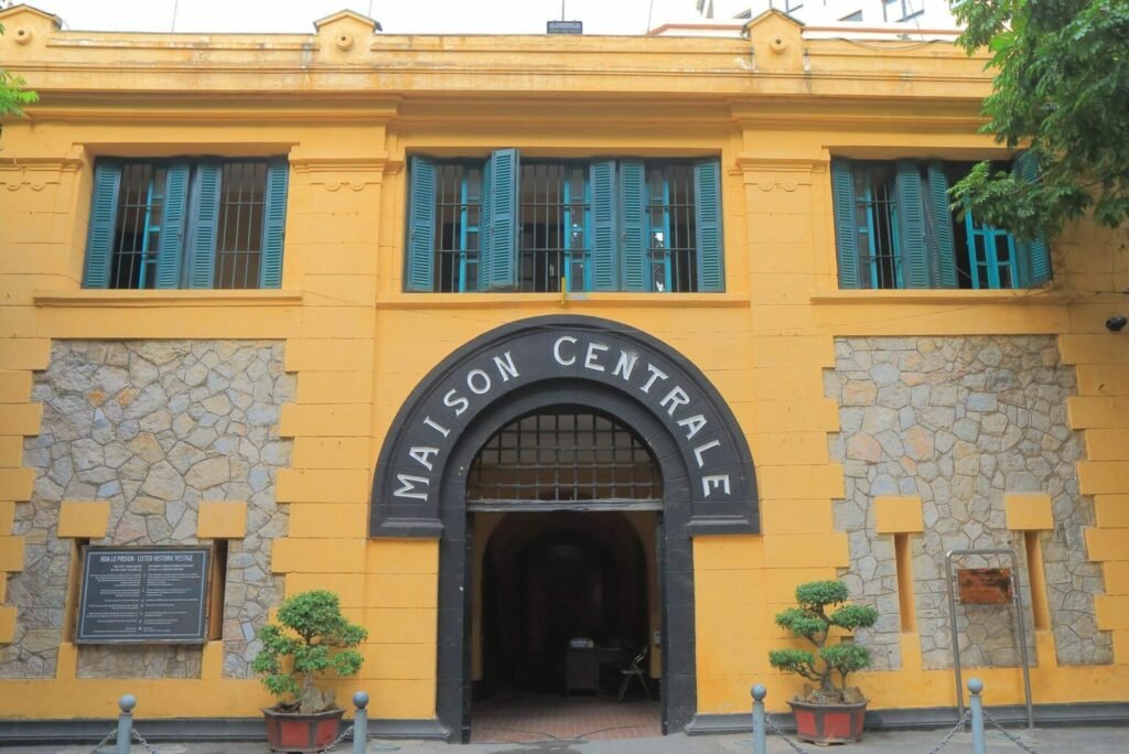 Visite de la prison d'Hanoï