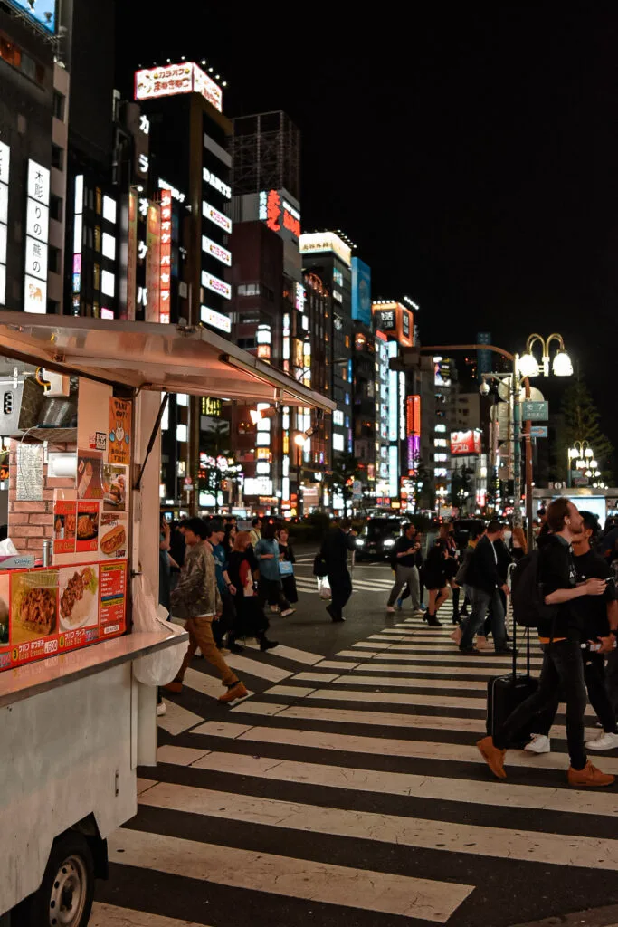 Les meilleurs izakaya de Tokyo : testés et approuvés ! 4 Sortie nocturne dans le quartier de Shibuya