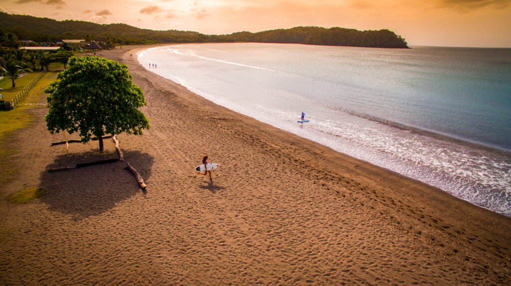 La plage de Playa Venao au coucher du soleil