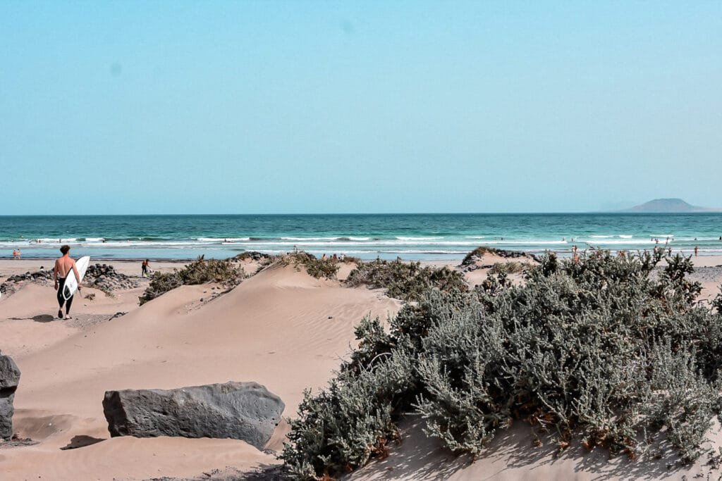 Mon cours de surf sur la plage de Famara