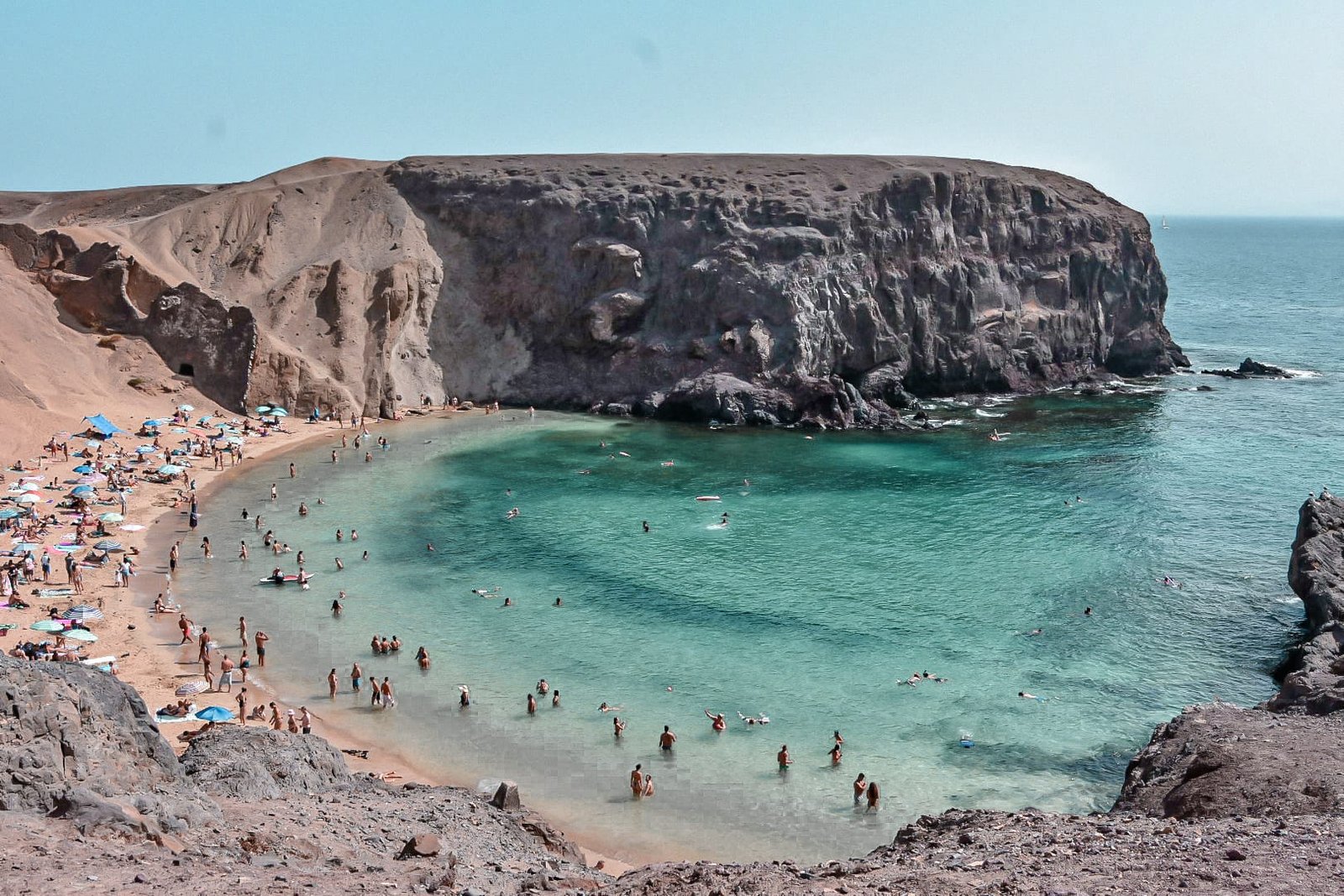 la plage de Papagayo à Lanzarote